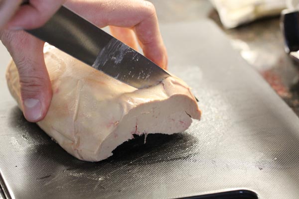 Cutting a whole foie gras
