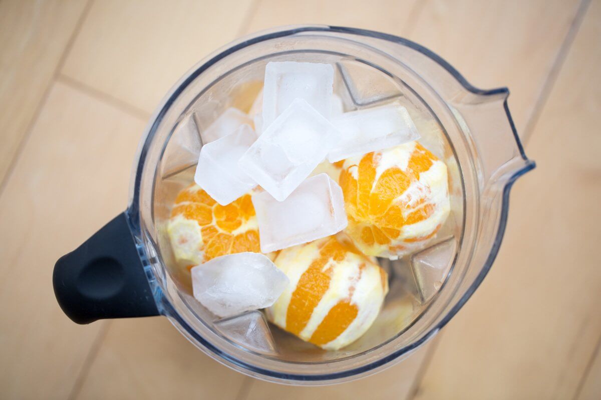 Vitamix orange juice before blending